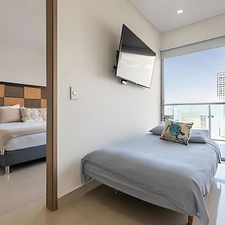Infinitum - Spectacular Sea View 25th Floor Apartment