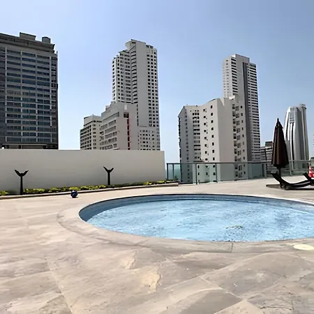 Apartamento Infinitum - Spectacular Sea View 25th Floor Cartagena